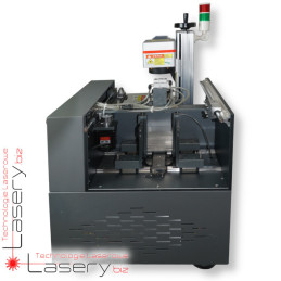 Pneumatyczny podajnik tabliczek do znakowarek laserowych