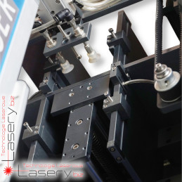 Pneumatyczny podajnik tabliczek do znakowarek laserowych