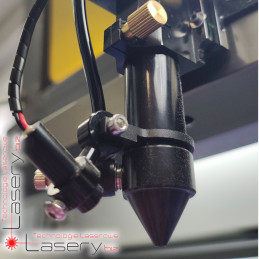 Ploter laserowy CO₂ do naszywek z kamerą CCD 90x60cm RUIDA 80W