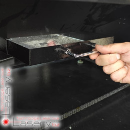 Ploter laserowy CO₂ do naszywek z kamerą CCD 90x60cm RUIDA 80W