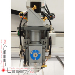 Ploter laserowy wielkoformatowy CO₂ z opcją cięcia metalu 150x300cm